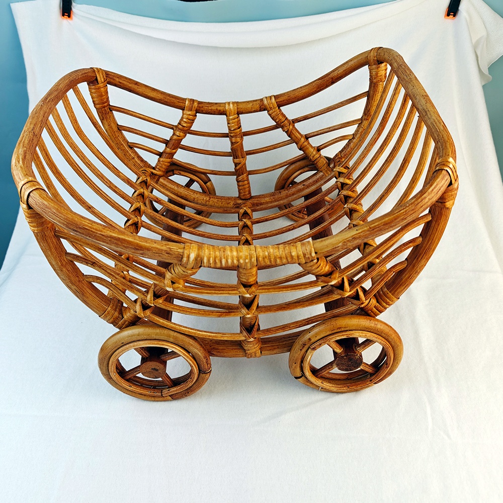 Originele Baby Rotan Kar Mand  - Baby Nursery Trolley recensie en prijs